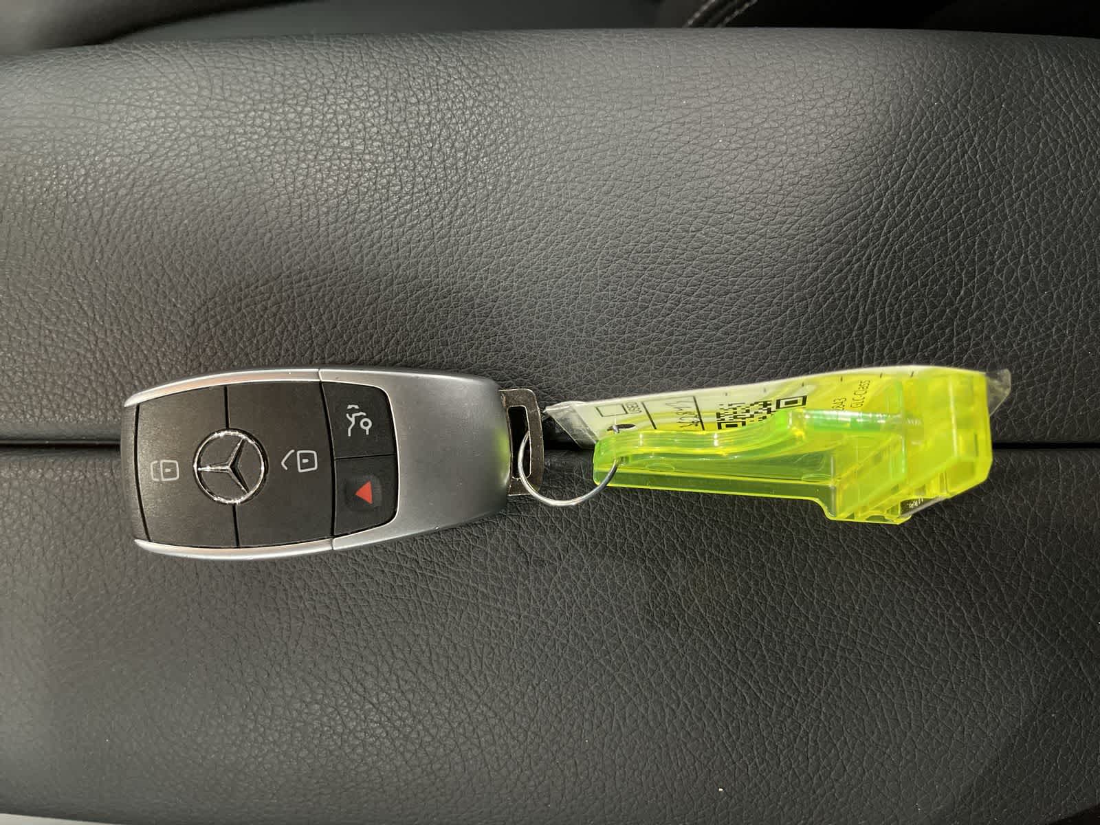 Thumbnail: 2022 Mercedes-Benz GLC - 32