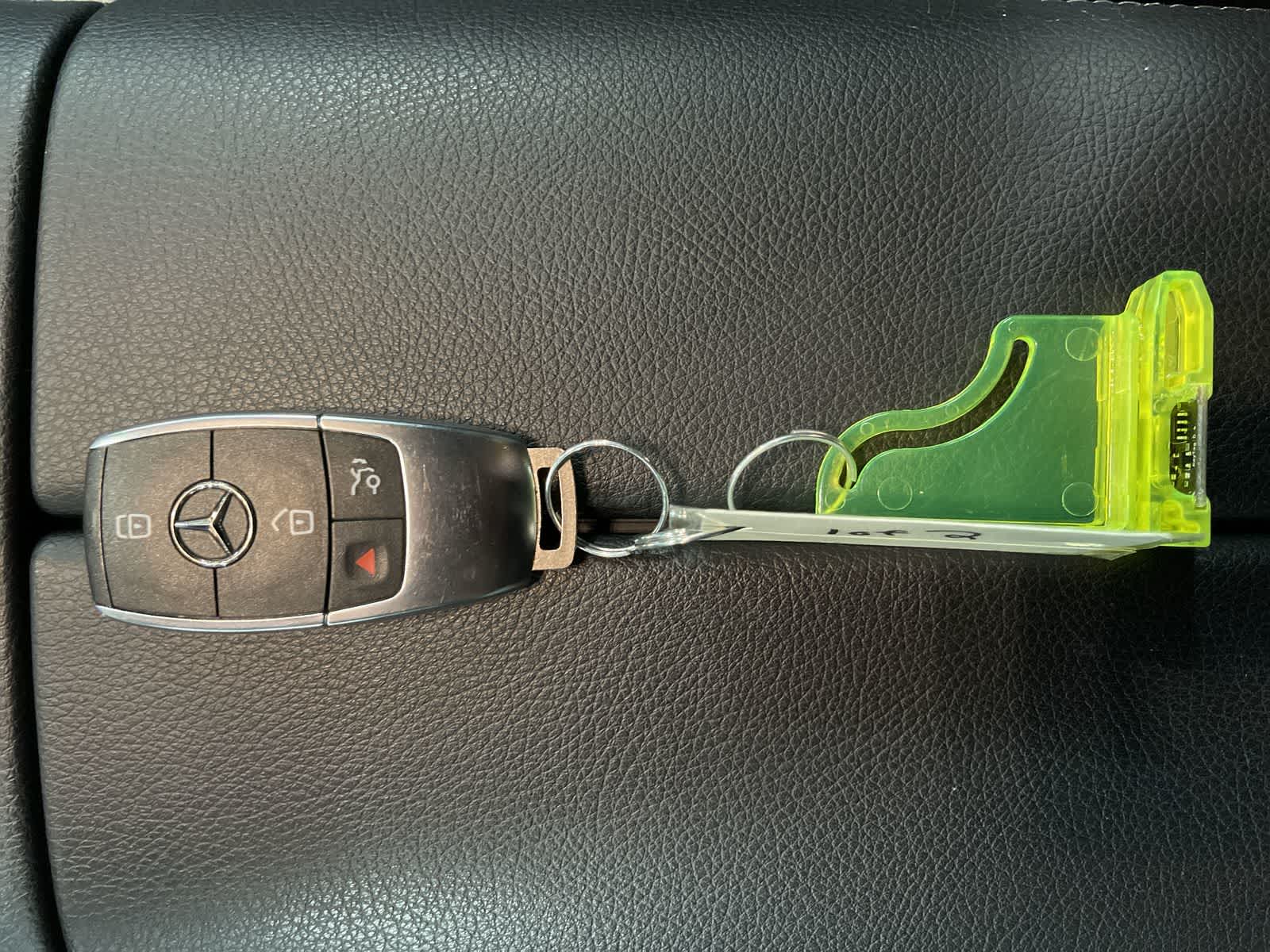 Thumbnail: 2022 Mercedes-Benz GLE - 32