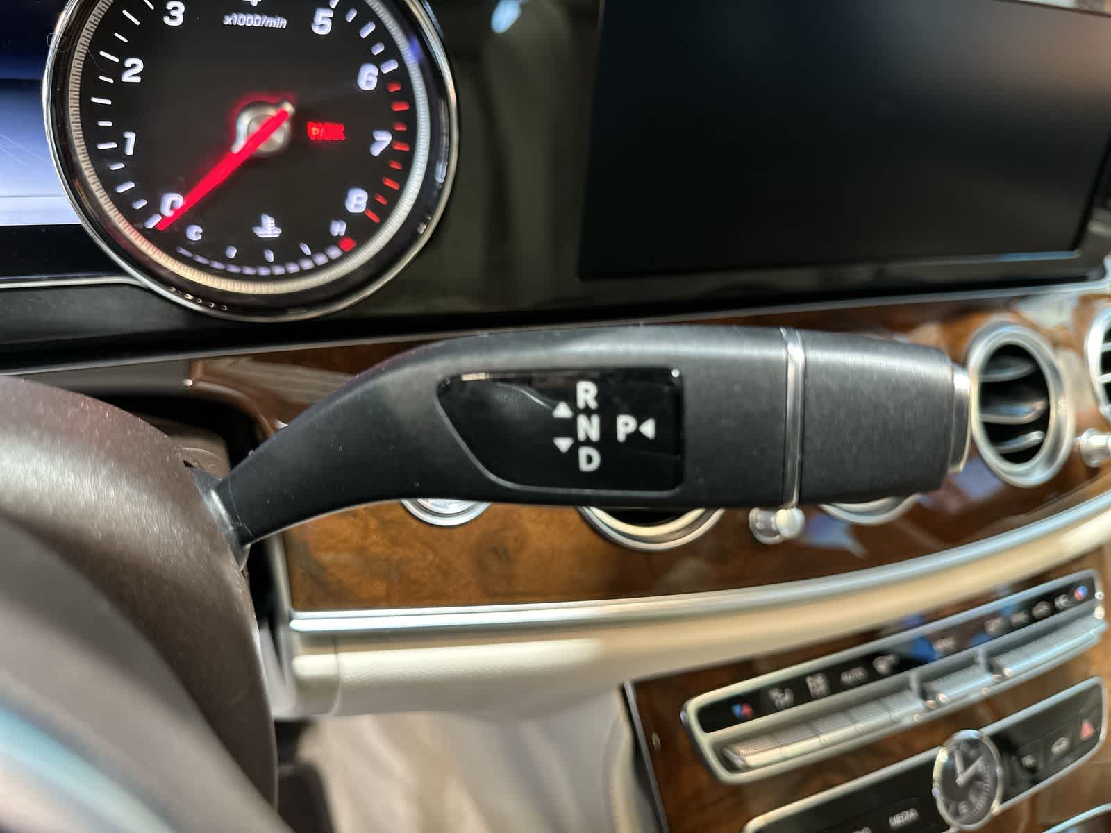 Thumbnail: 2019 Mercedes-Benz E-Class - 29