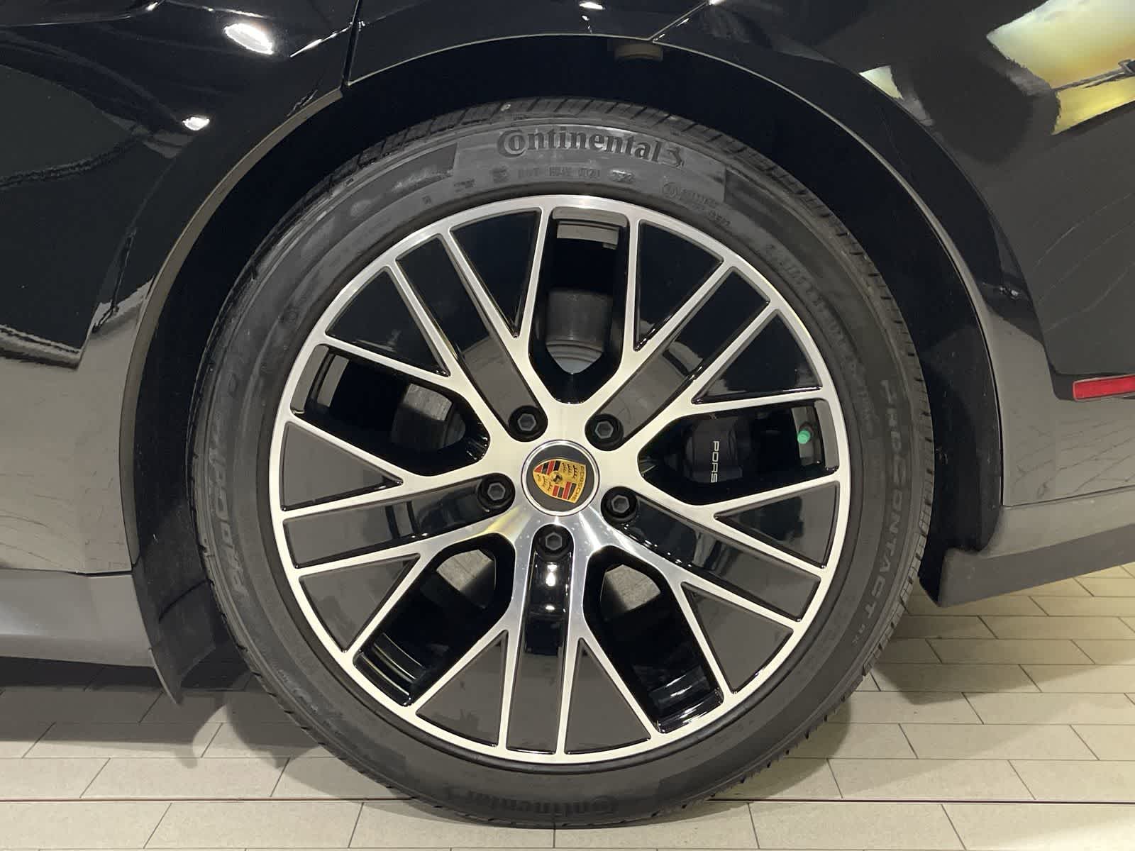 Thumbnail: 2023 Porsche Taycan - 20