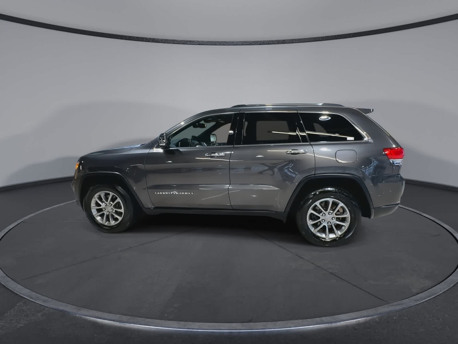 Thumbnail: 2015 Jeep Grand Cherokee - 7