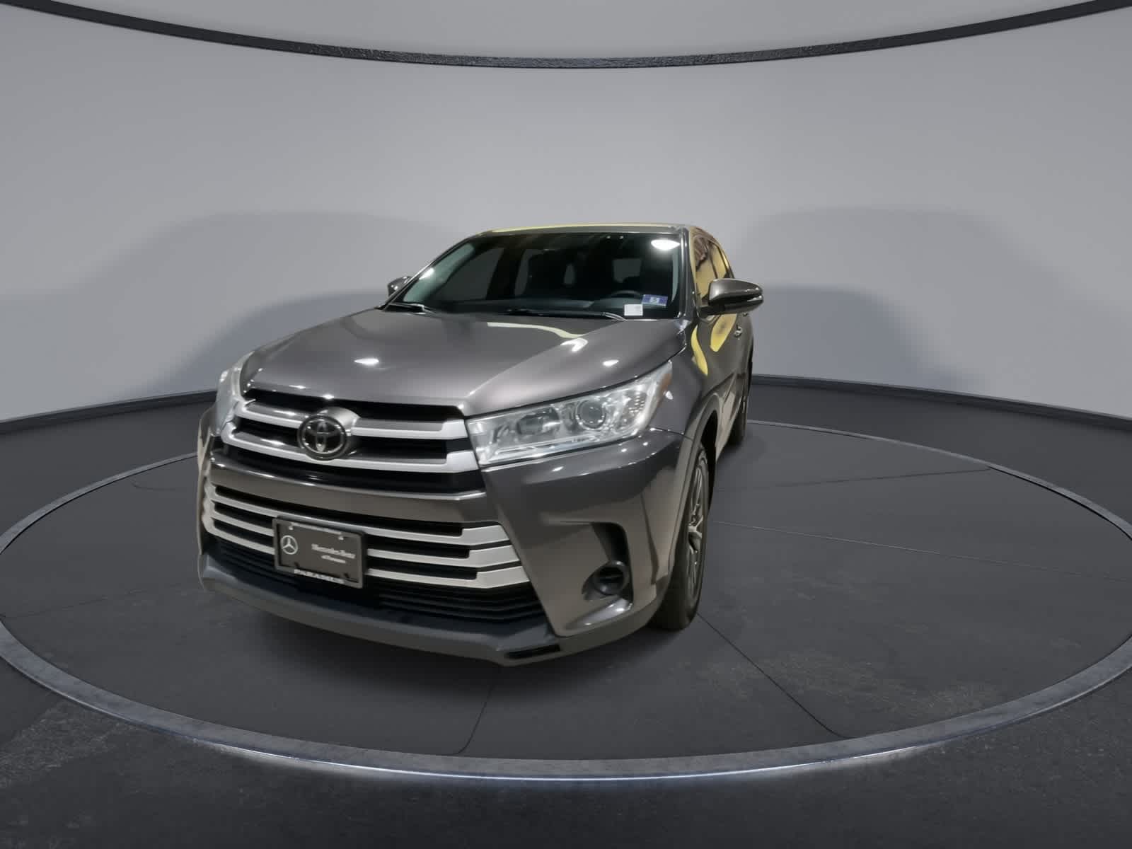 Thumbnail: 2017 Toyota Highlander - 5