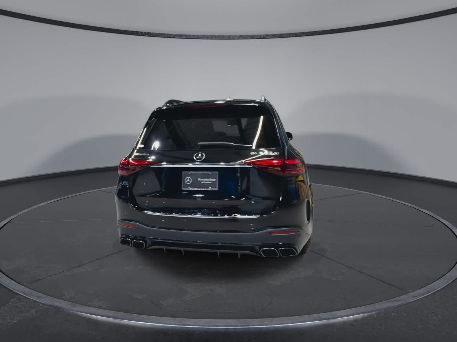 Thumbnail: 2024 Mercedes-Benz GL-Class - 10