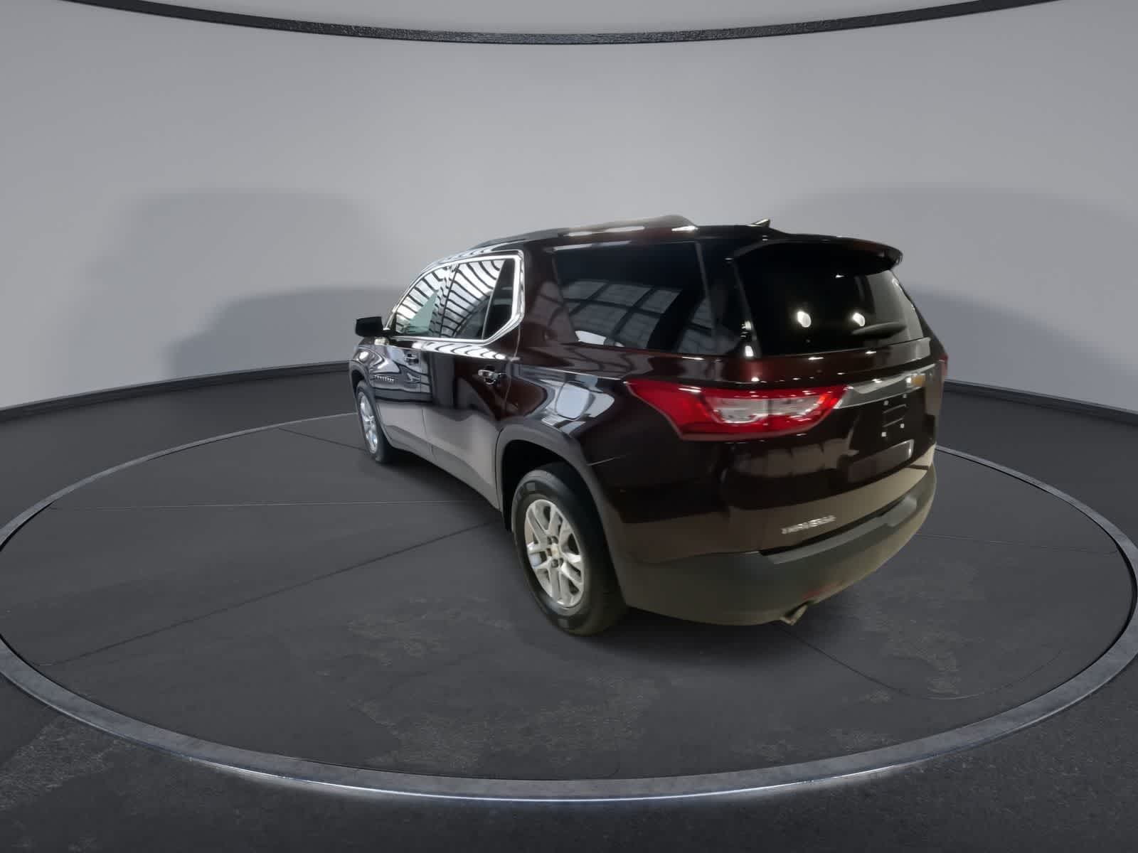 2020 Chevrolet Traverse LT 9
