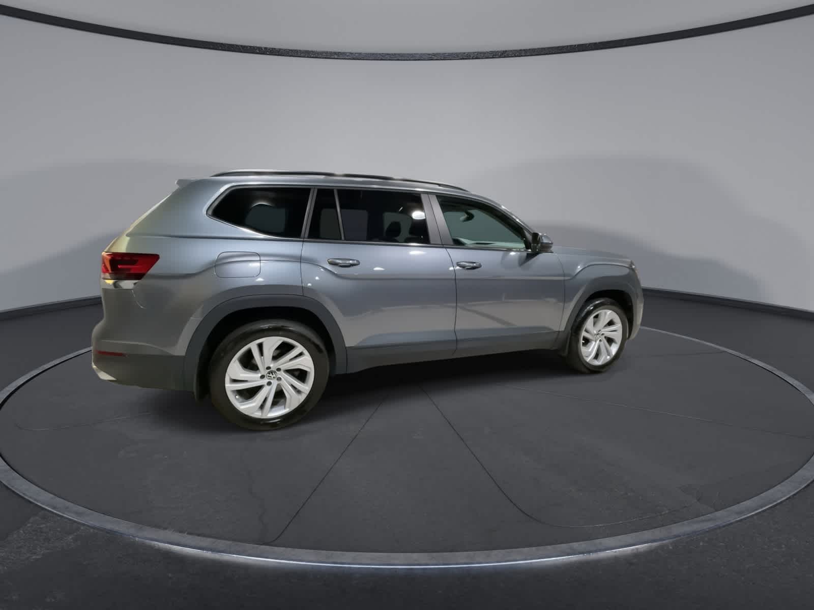 Thumbnail: 2022 Volkswagen Atlas - 12