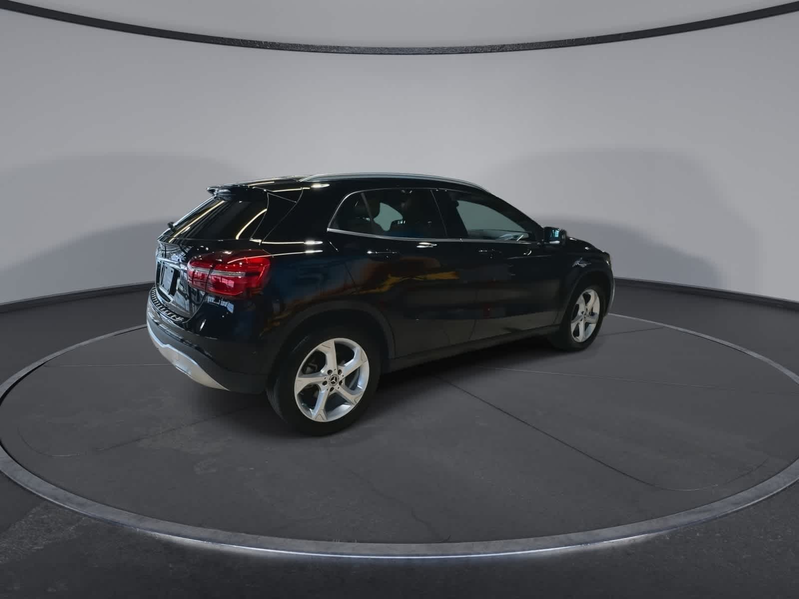 Thumbnail: 2019 Mercedes-Benz GLA - 11