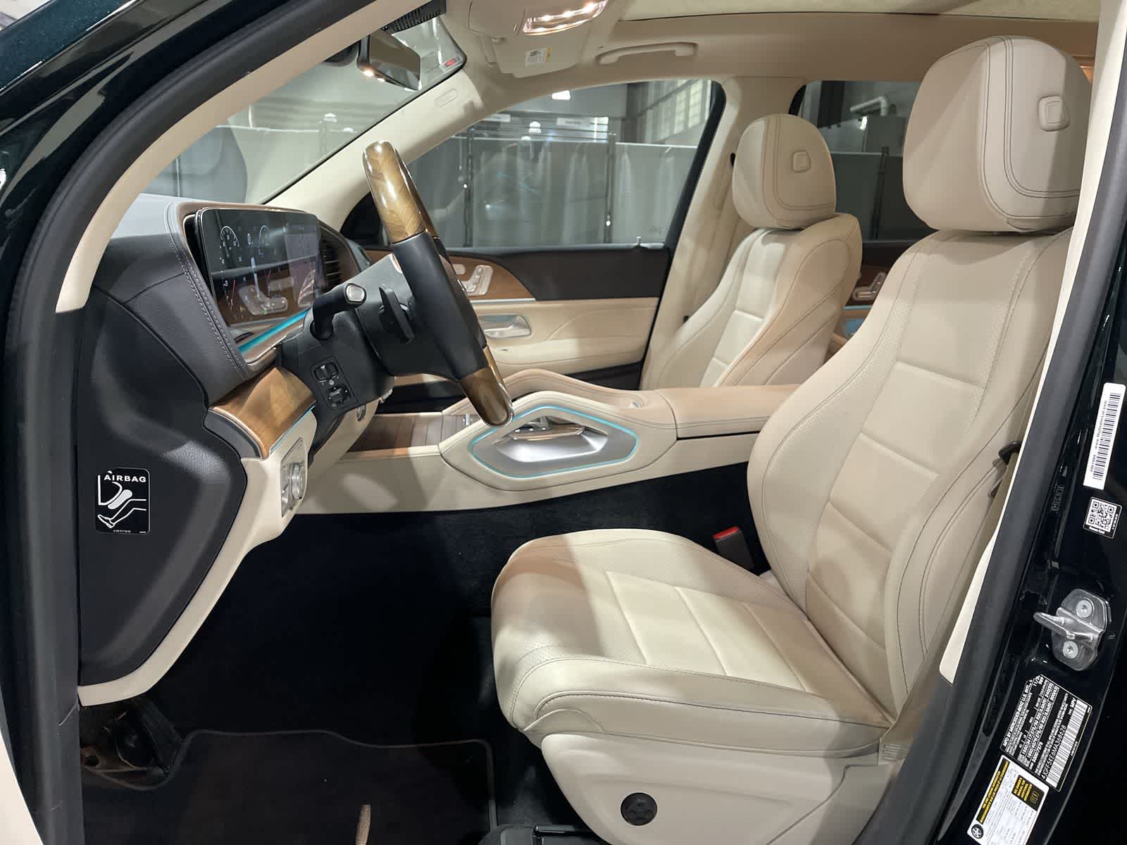 Thumbnail: 2021 Mercedes-Benz GLS - 23