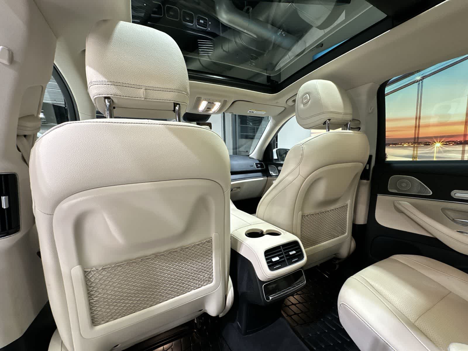 Thumbnail: 2023 Mercedes-Benz GLS - 24