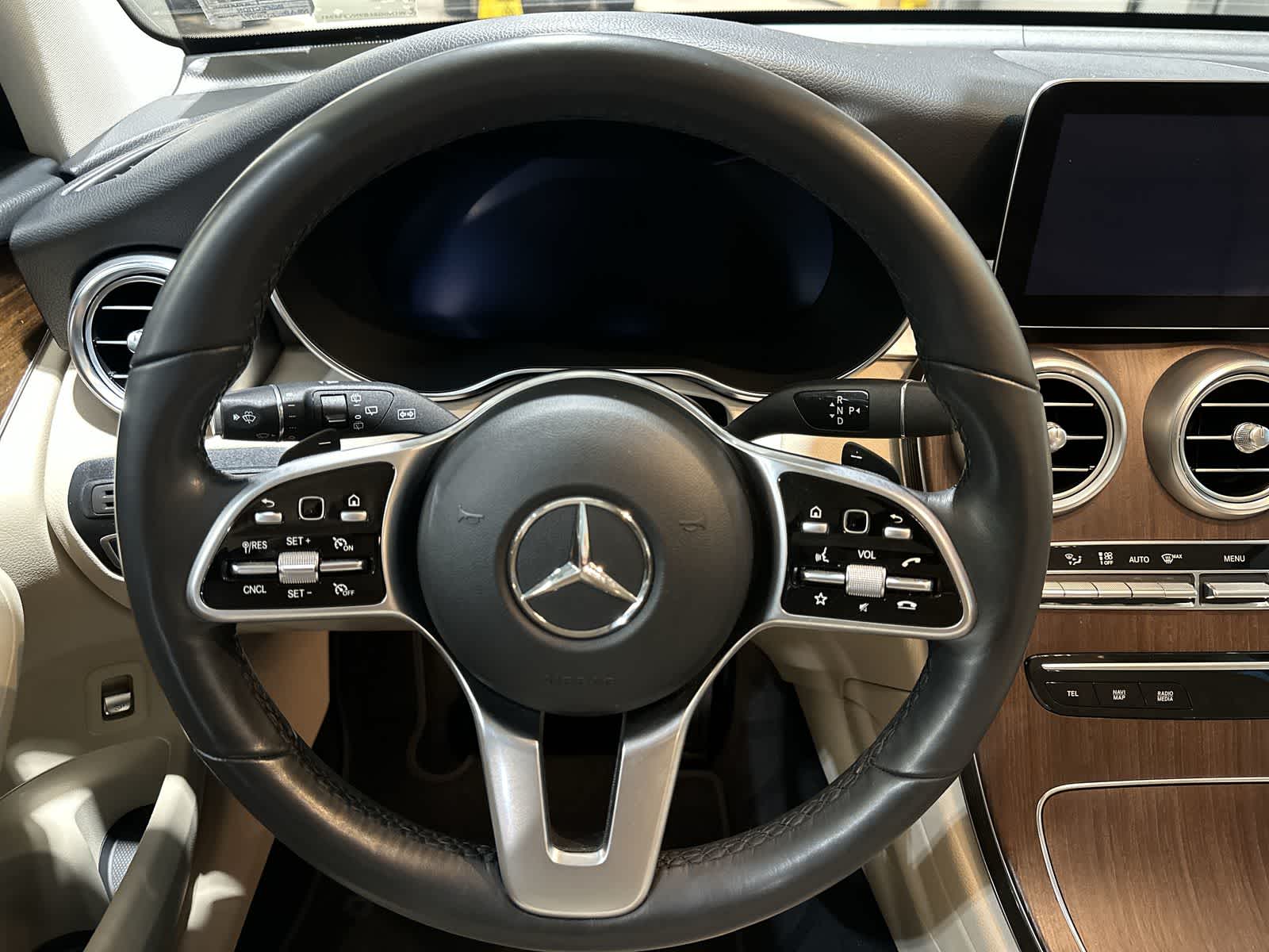 Thumbnail: 2022 Mercedes-Benz GLC - 27