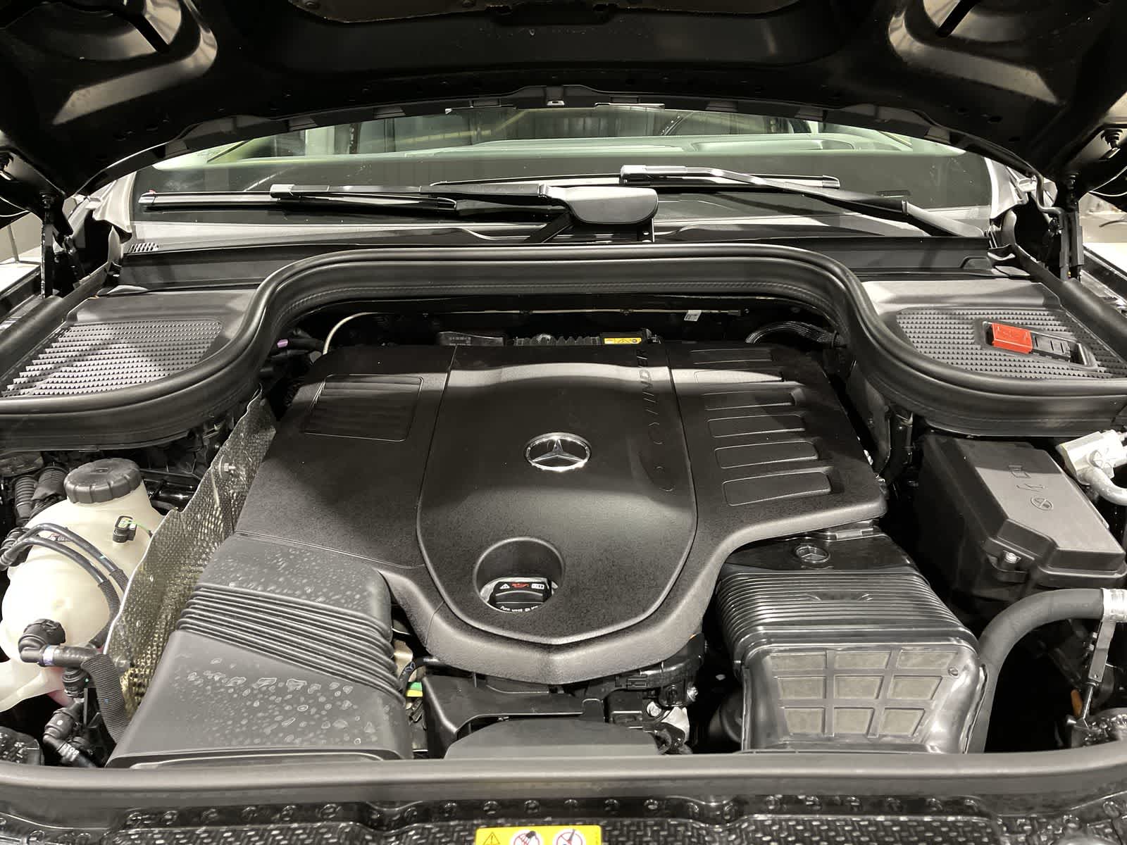 Thumbnail: 2025 Mercedes-Benz GLS - 21