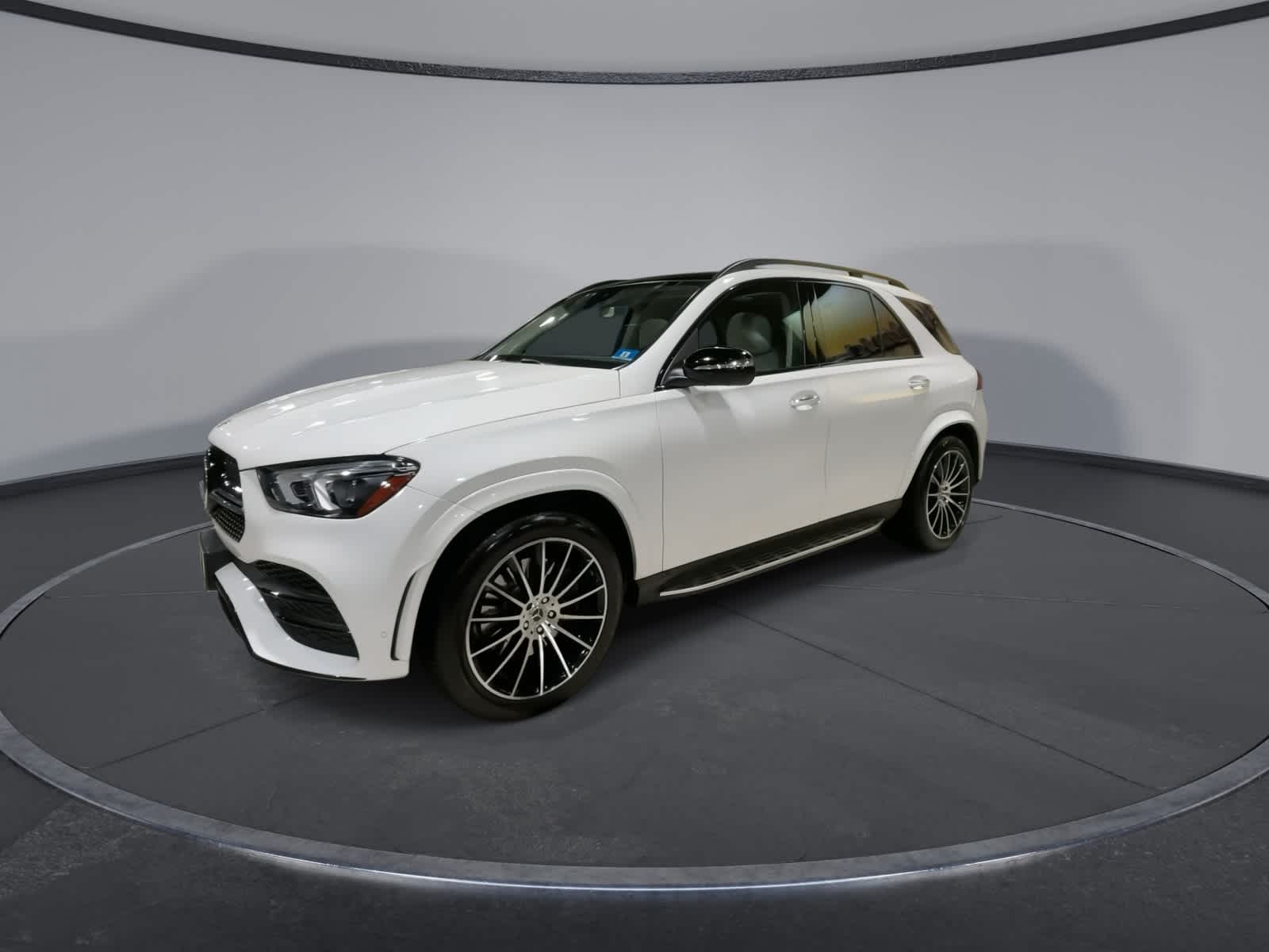Thumbnail: 2020 Mercedes-Benz GLE - 6