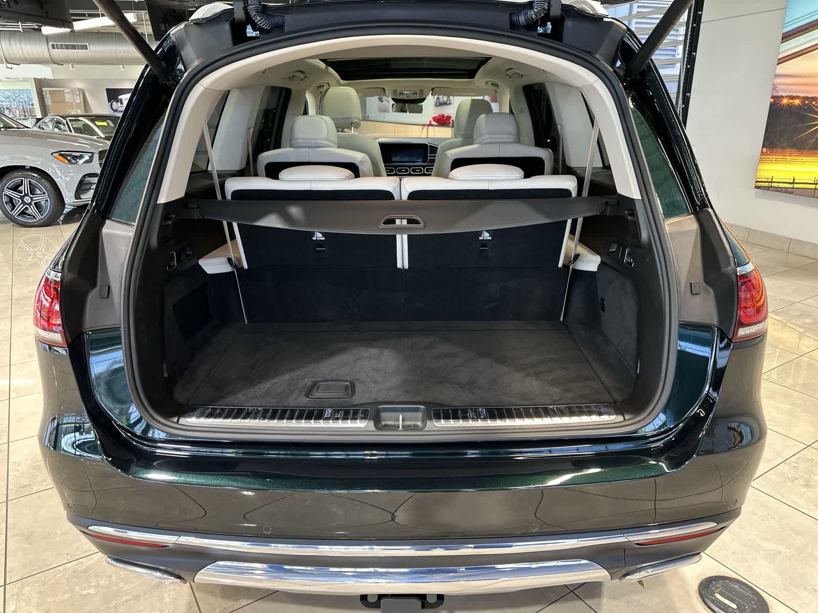 Thumbnail: 2022 Mercedes-Benz GLS - 31