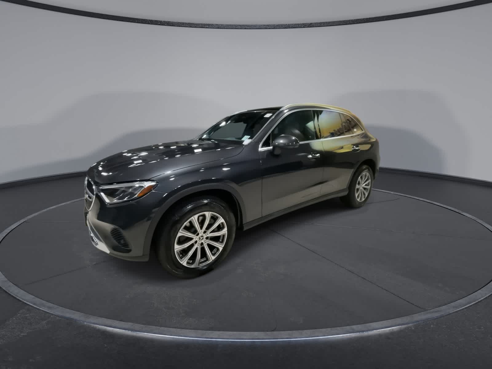 Thumbnail: 2025 Mercedes-Benz GLC - 6