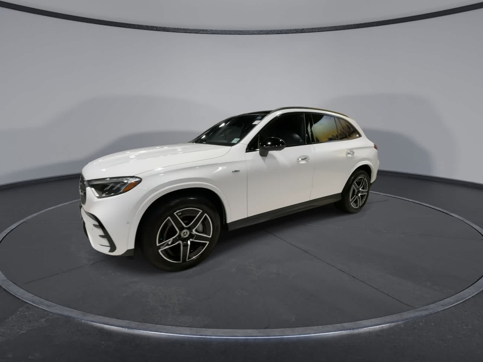 Thumbnail: 2025 Mercedes-Benz GLC - 6