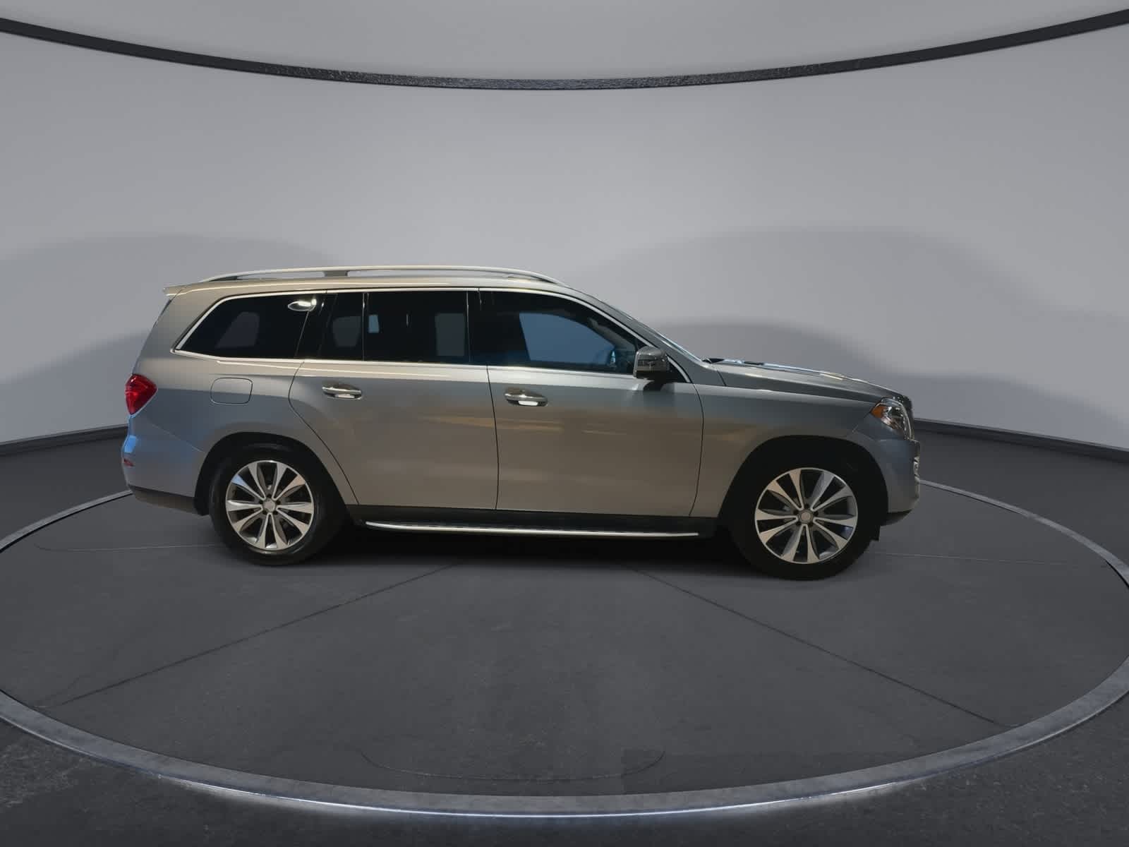 Thumbnail: 2016 Mercedes-Benz GL-Class - 13