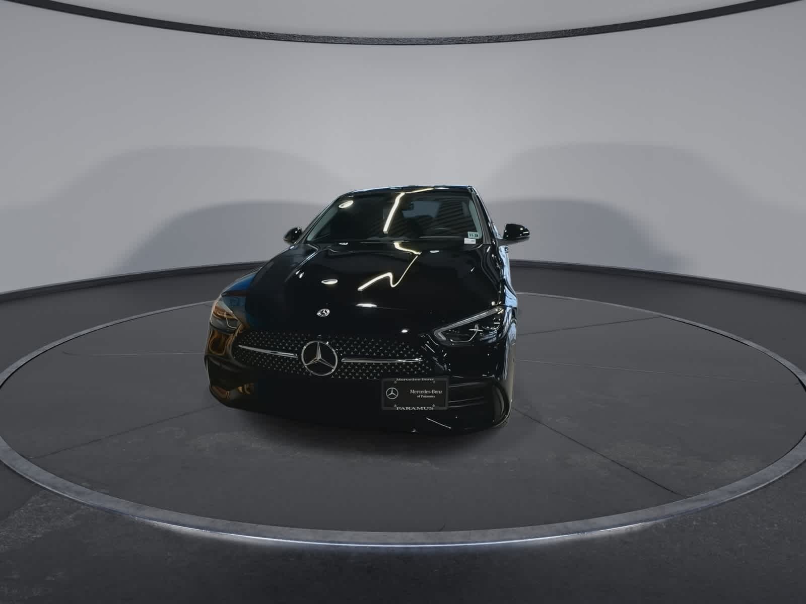 Thumbnail: 2024 Mercedes-Benz C-Class - 4