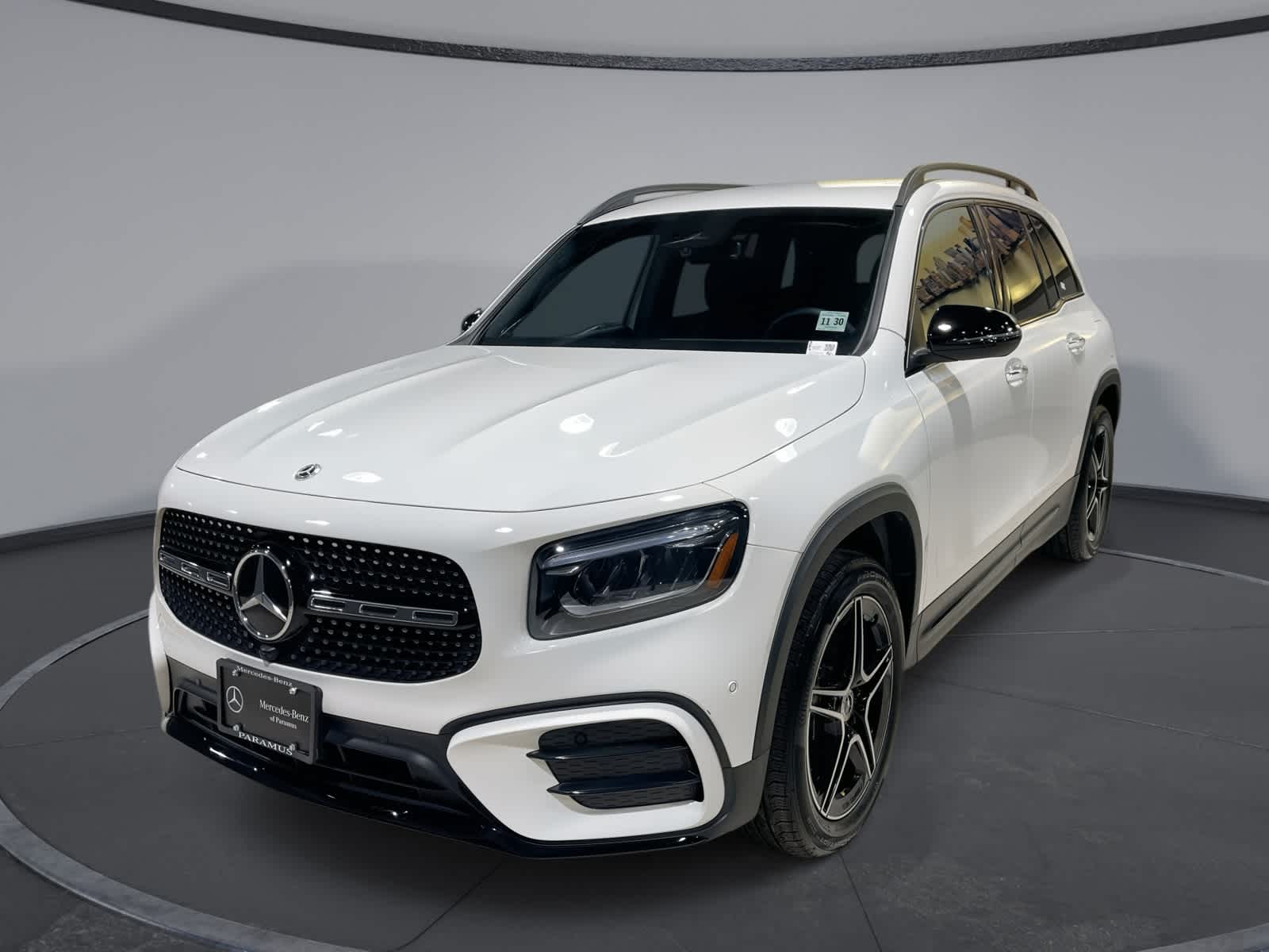 2025 Mercedes-Benz GLB Base