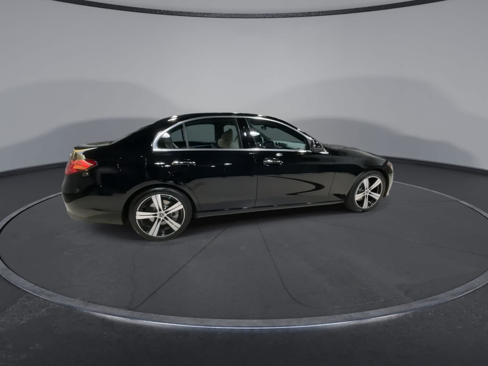 Thumbnail: 2025 Mercedes-Benz C-Class - 12