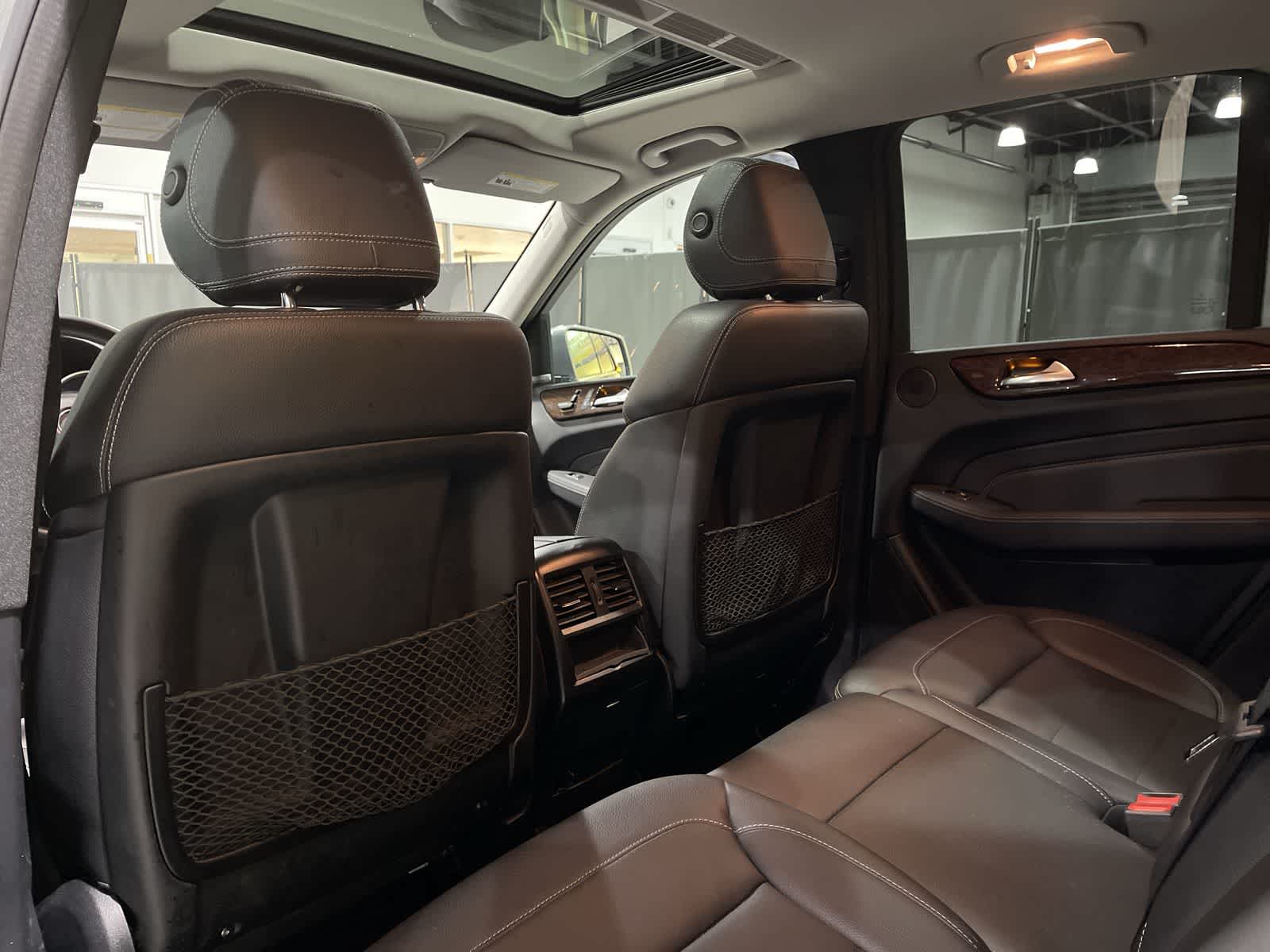 Thumbnail: 2013 Mercedes-Benz M-Class - 24