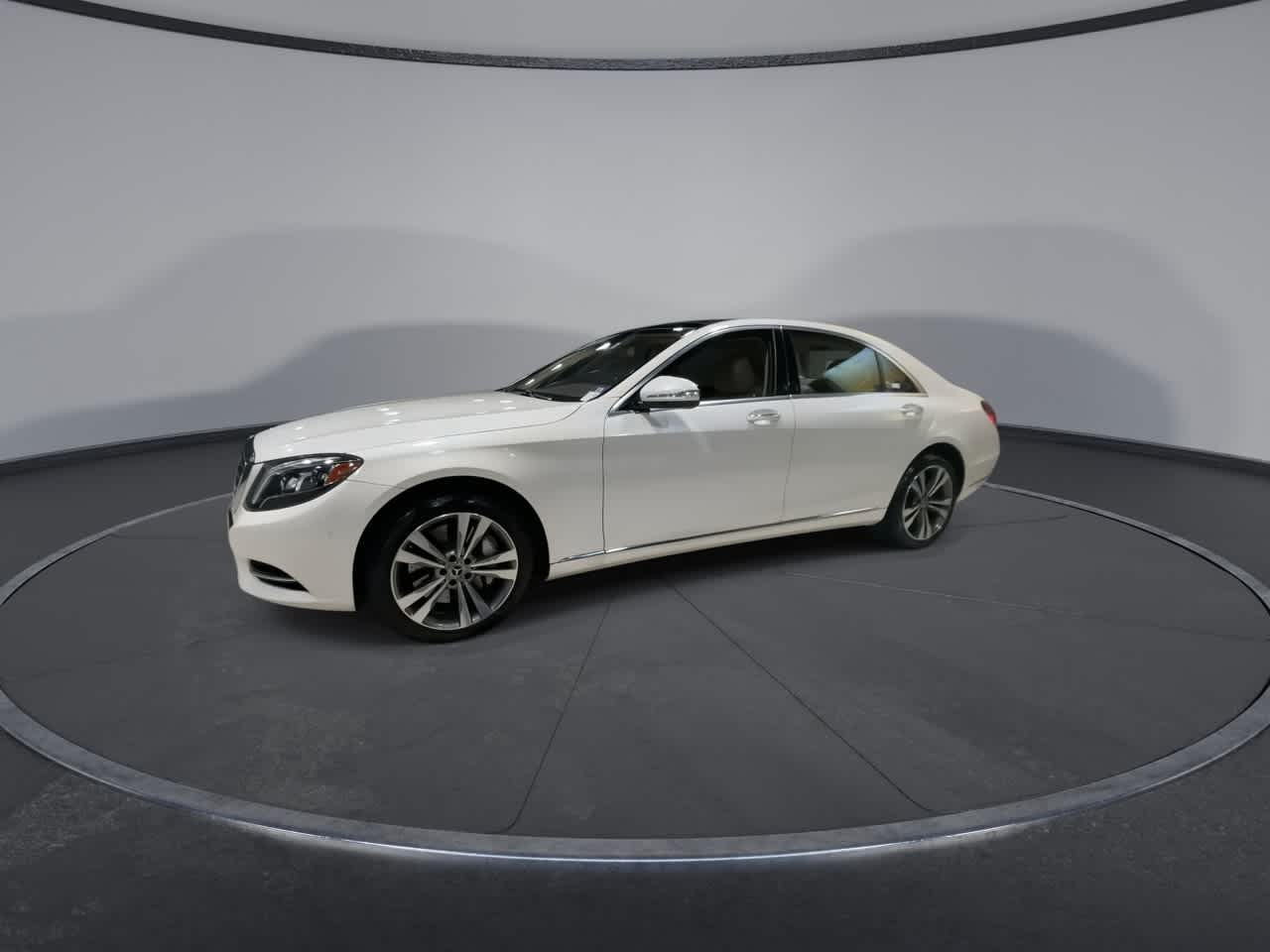 Thumbnail: 2017 Mercedes-Benz S-Class - 5