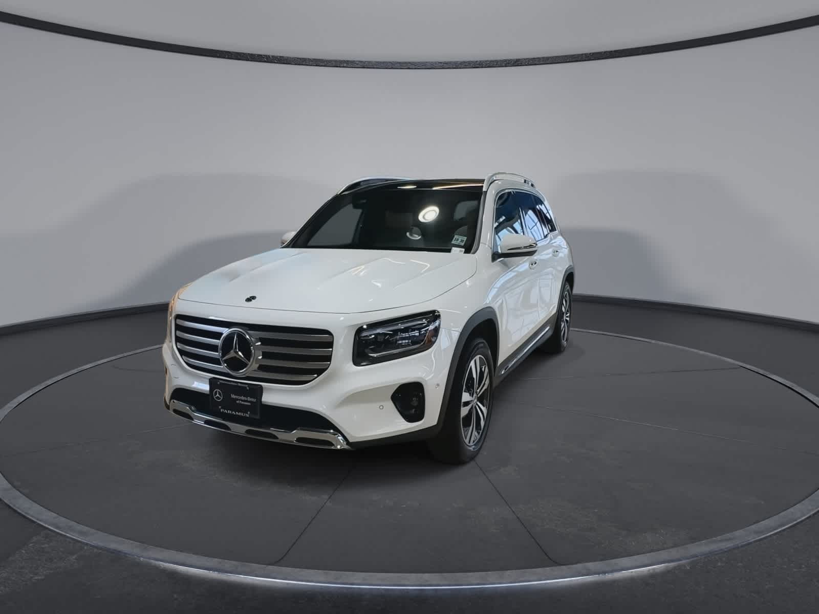 Thumbnail: 2026 Mercedes-Benz GLB - 4