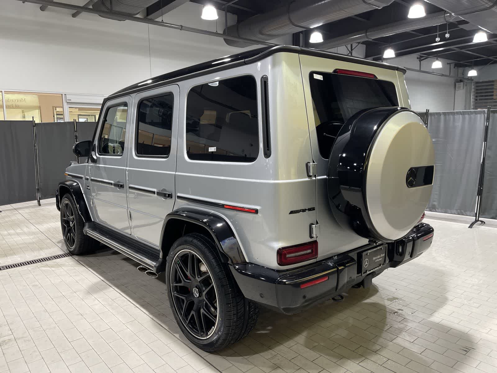 Thumbnail: 2023 Mercedes-Benz G-Class - 16
