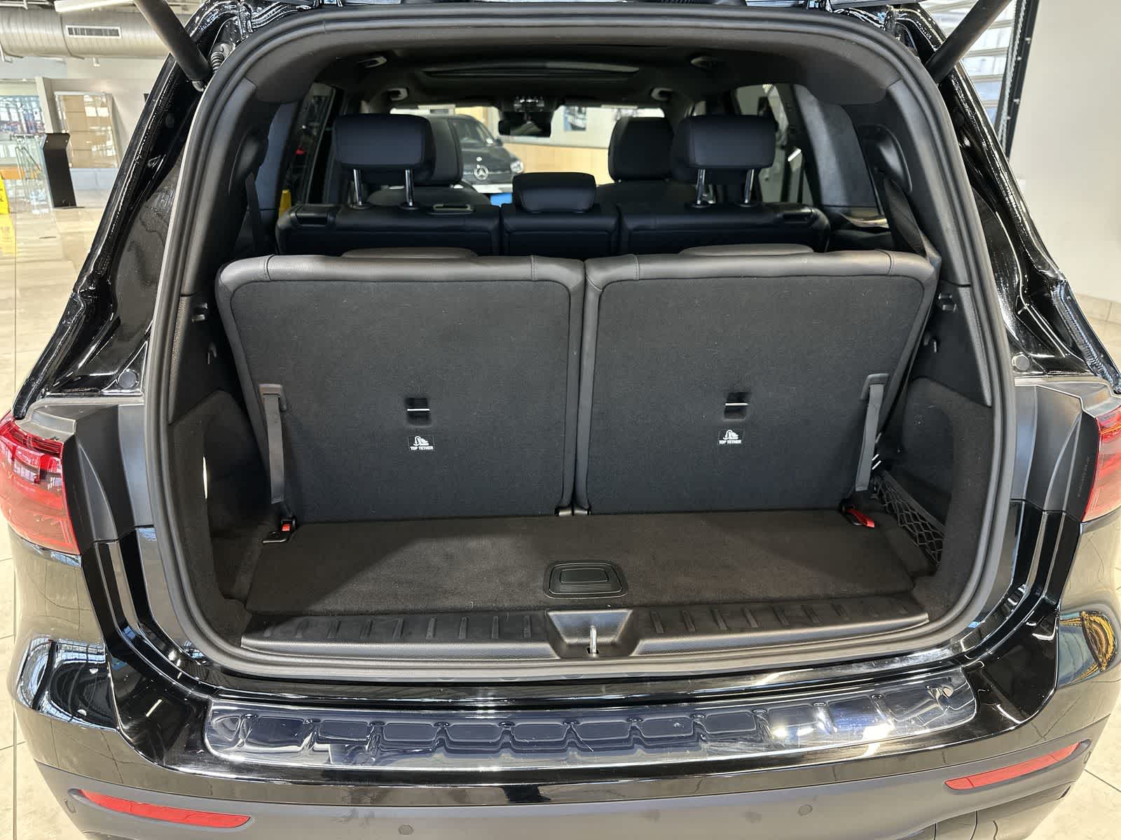 Thumbnail: 2025 Mercedes-Benz GLB - 31