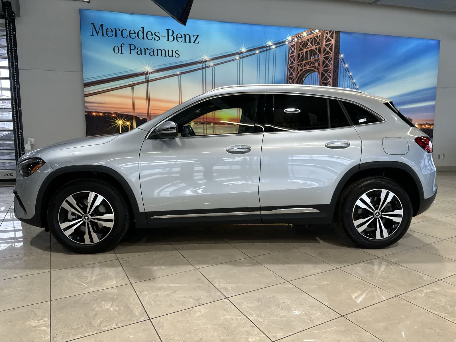 Thumbnail: 2024 Mercedes-Benz GLA - 15