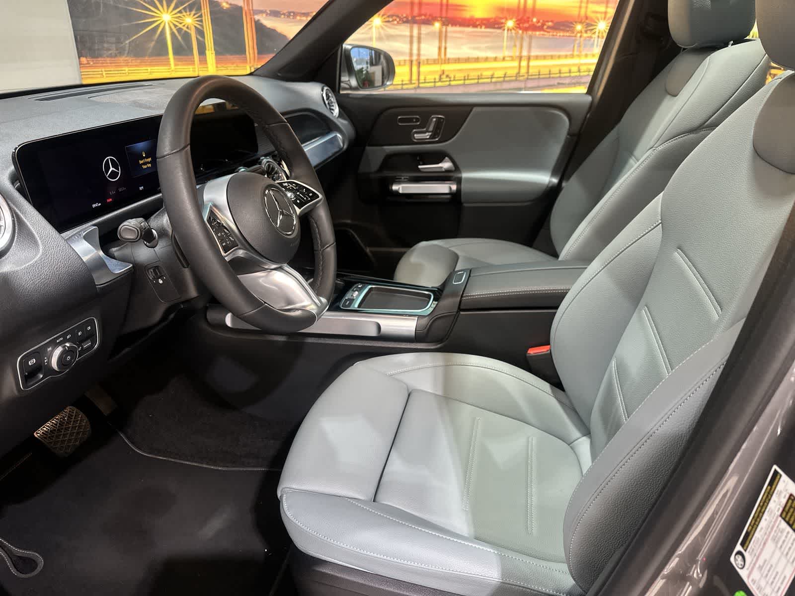 Thumbnail: 2026 Mercedes-Benz GLB - 14