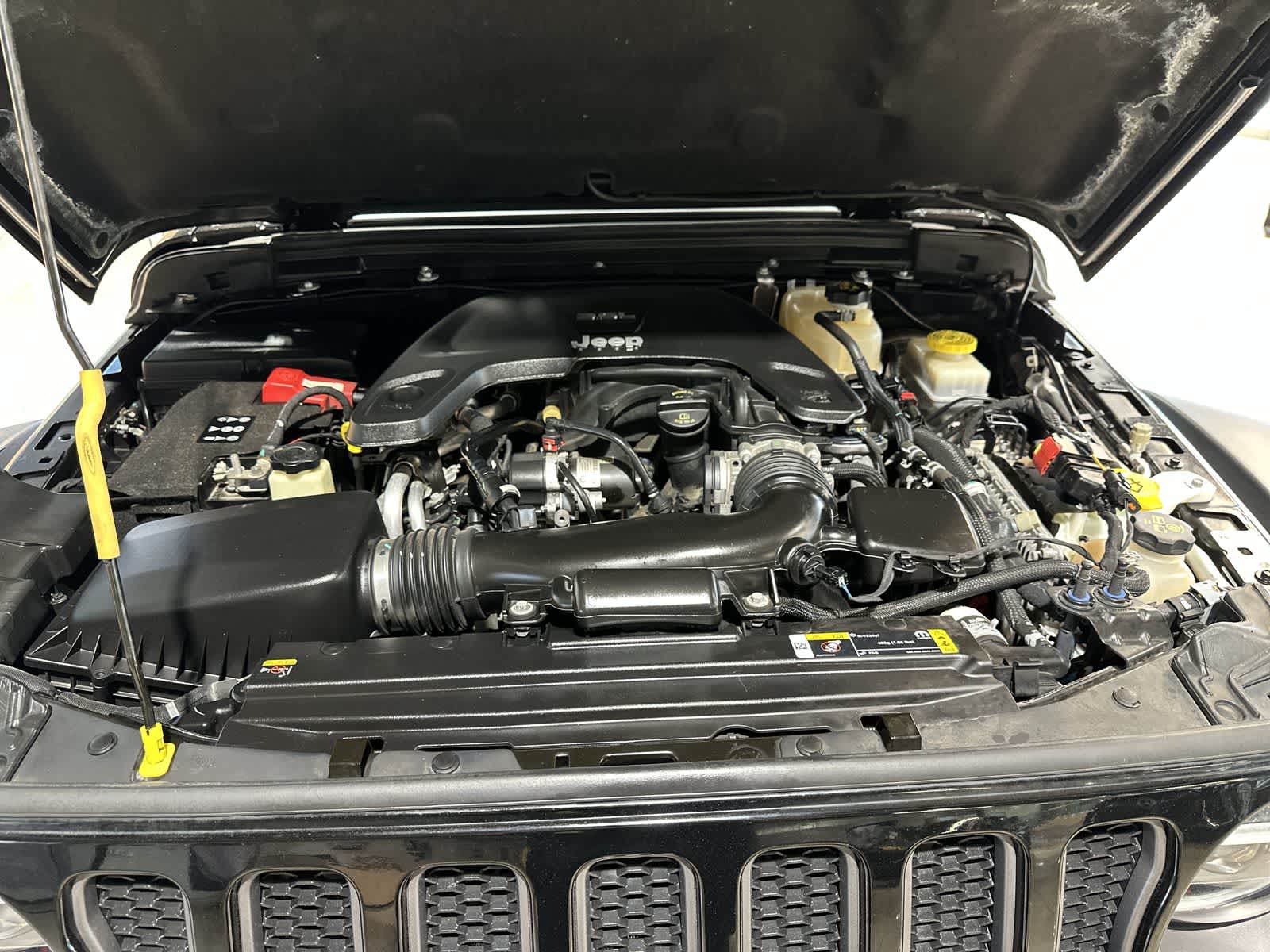 Thumbnail: 2021 Jeep Wrangler - 21