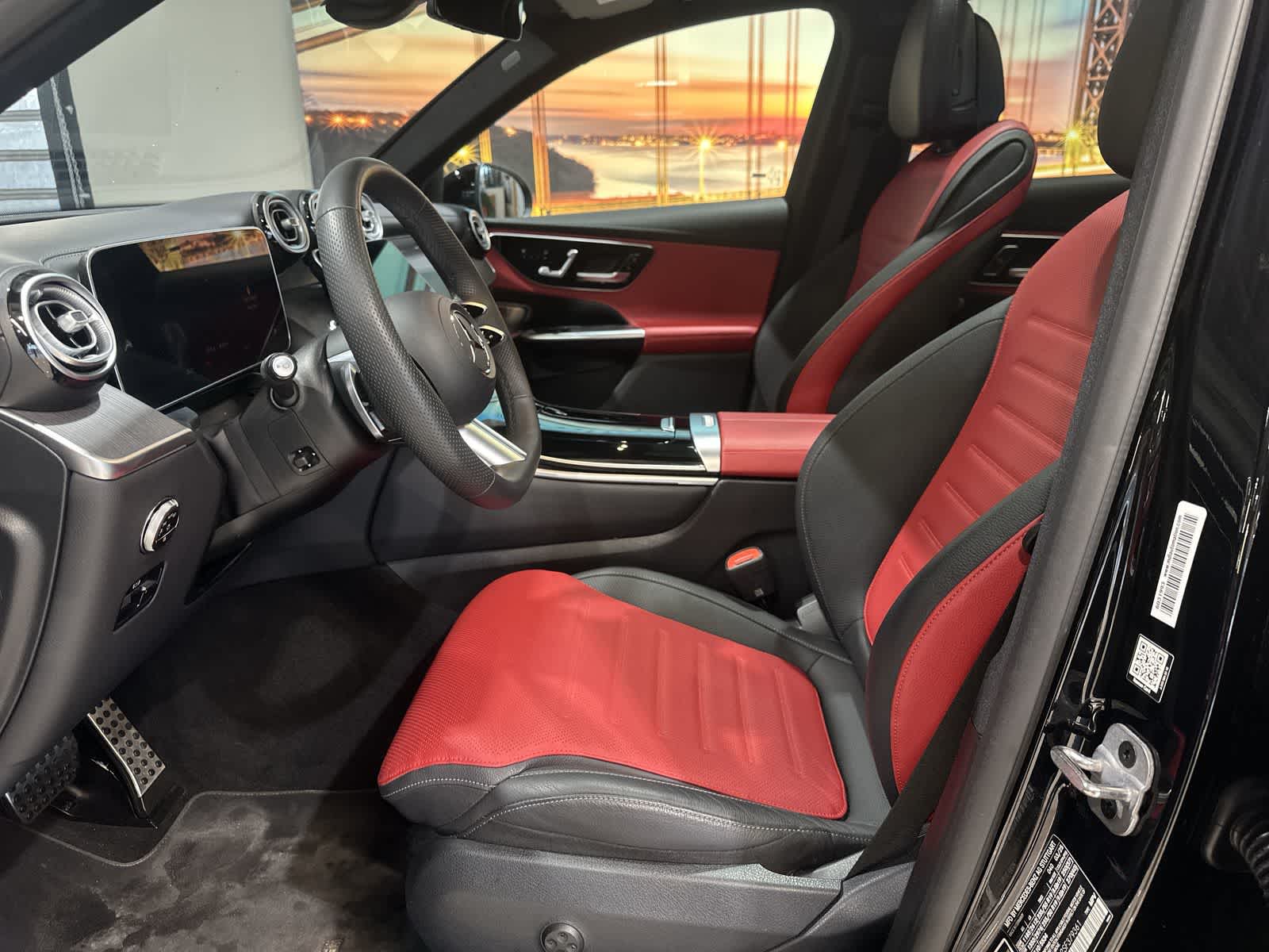 Thumbnail: 2025 Mercedes-Benz GLC - 14