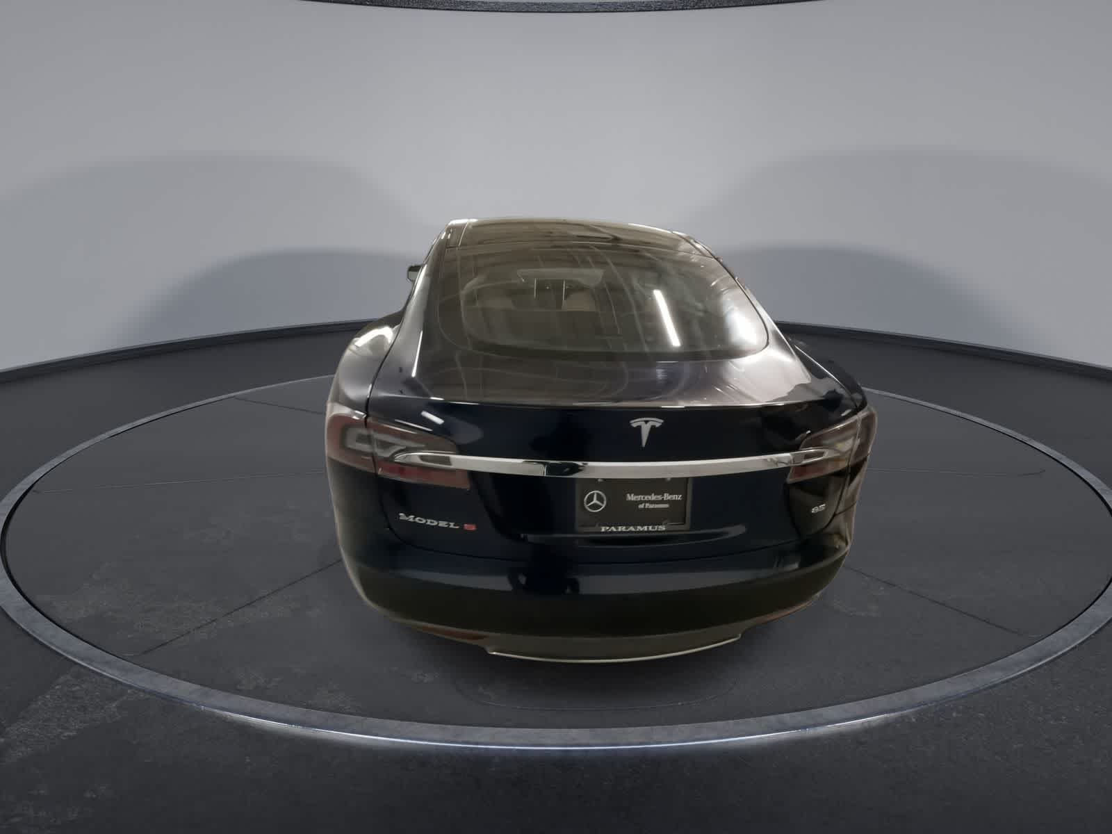 2014 Tesla Model S  11
