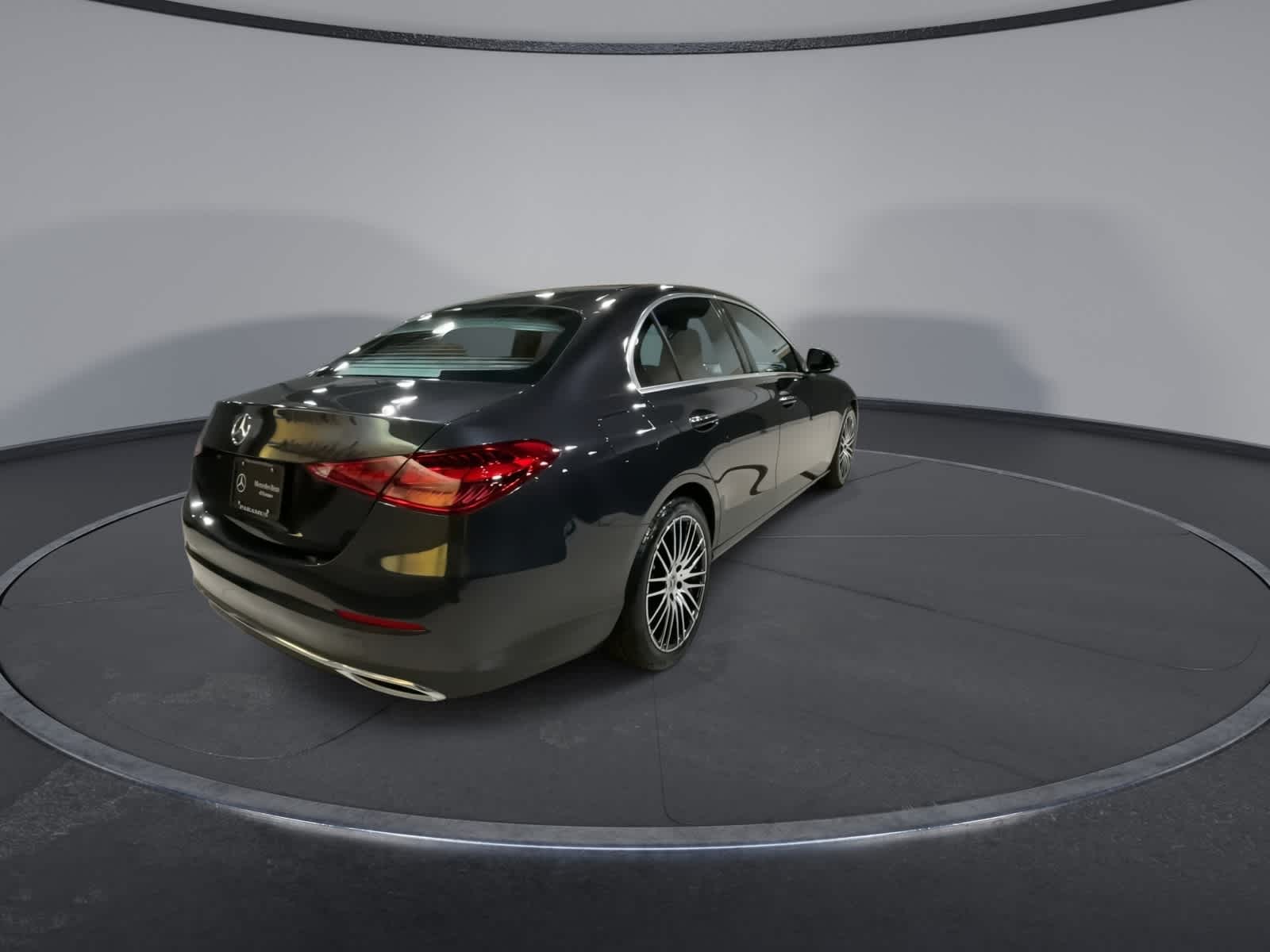 Thumbnail: 2023 Mercedes-Benz C-Class - 11