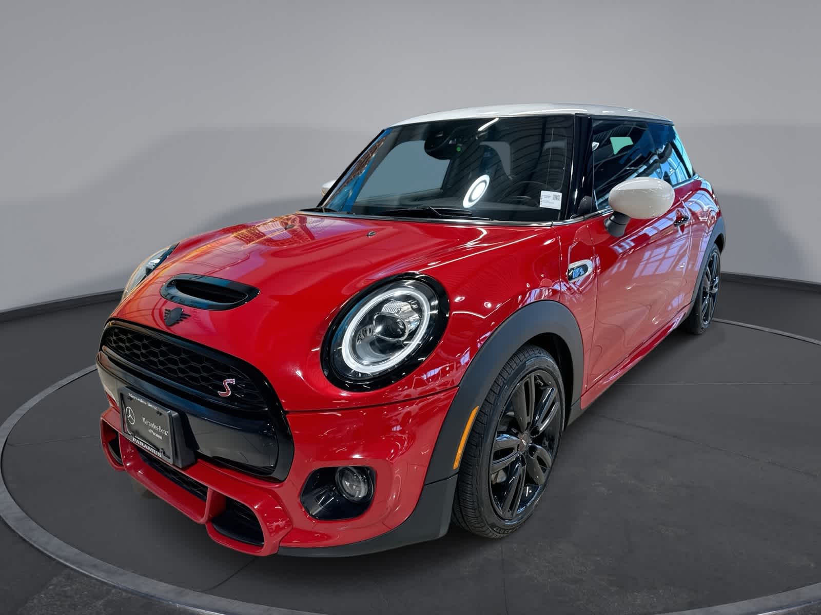 2021 MINI Hardtop Cooper S's photo