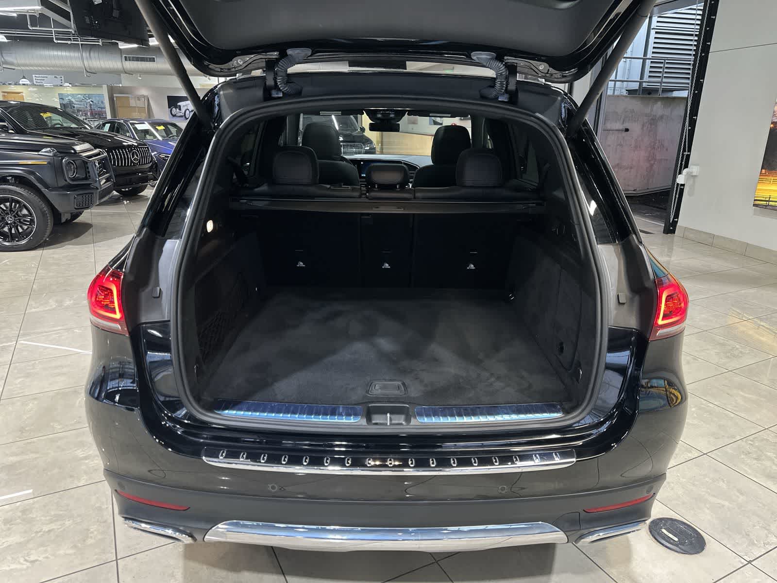 Thumbnail: 2023 Mercedes-Benz GLE - 31