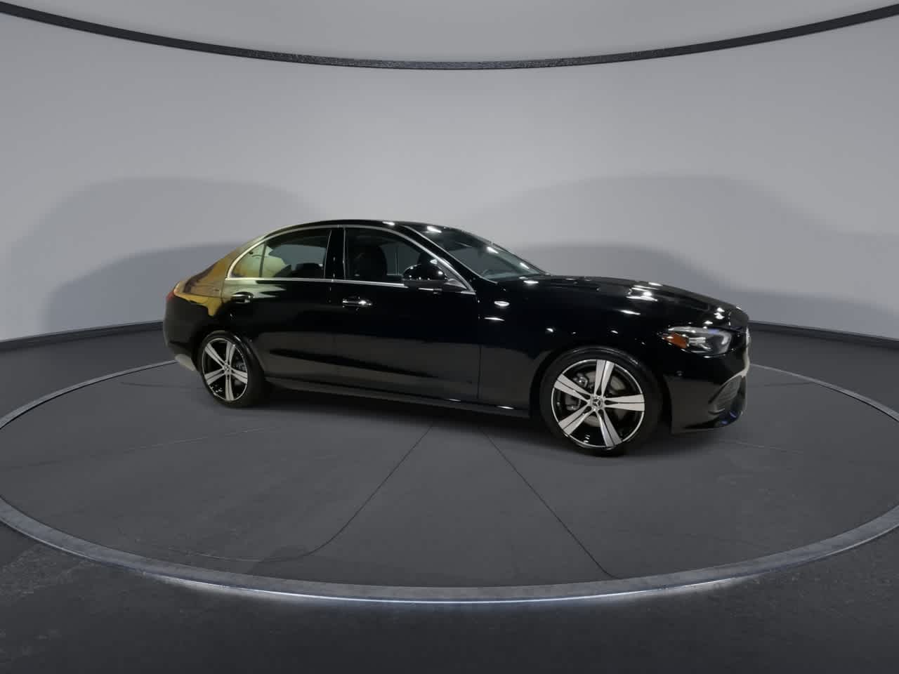 Thumbnail: 2025 Mercedes-Benz C-Class - 13