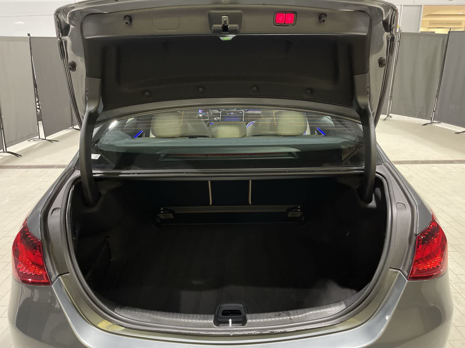 Thumbnail: 2022 Mercedes-Benz C-Class - 31