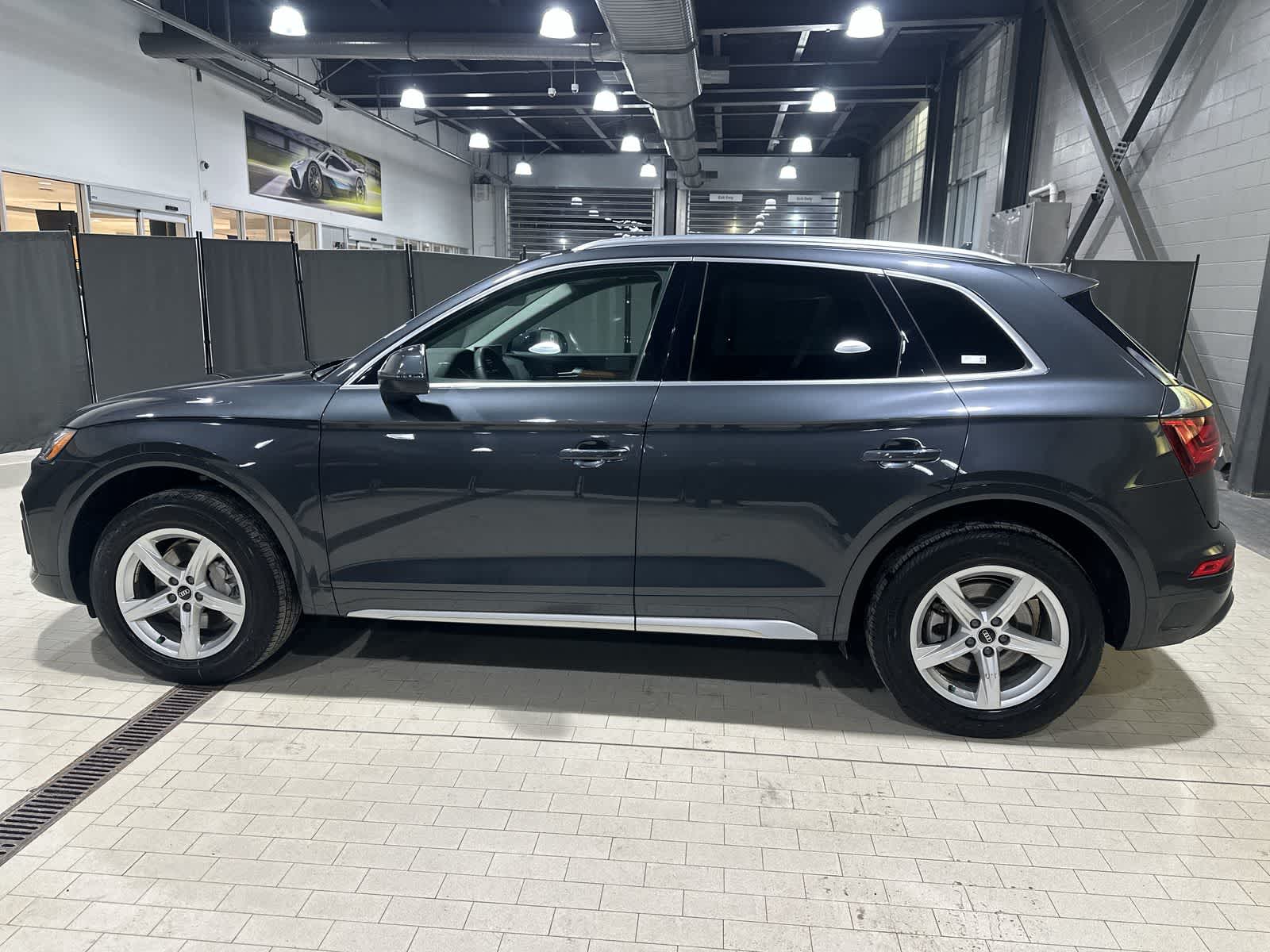 Thumbnail: 2023 Audi Q5 - 15