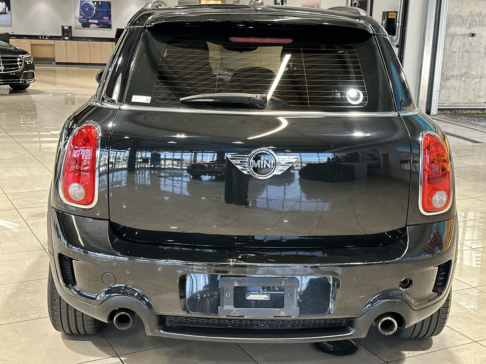 Thumbnail: 2014 MINI Cooper Countryman - 17