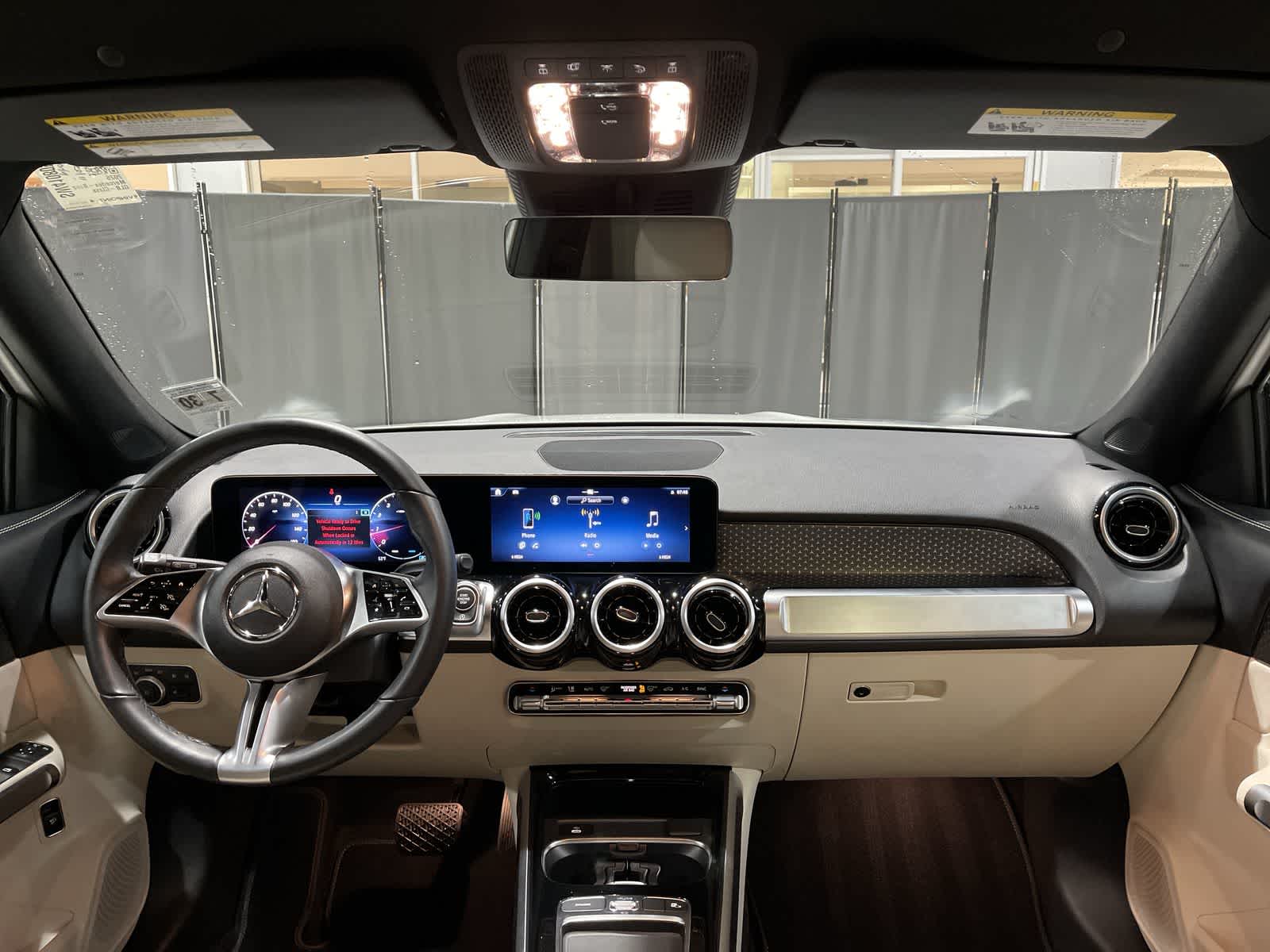 Thumbnail: 2025 Mercedes-Benz GLB - 22