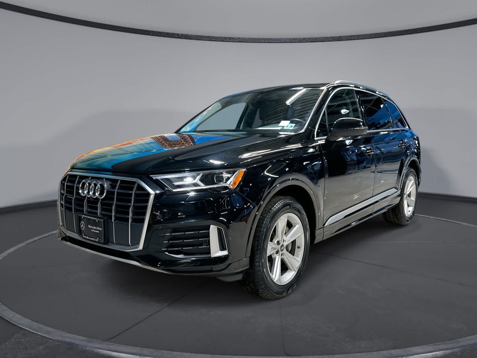Thumbnail: 2022 Audi Q7 - 1
