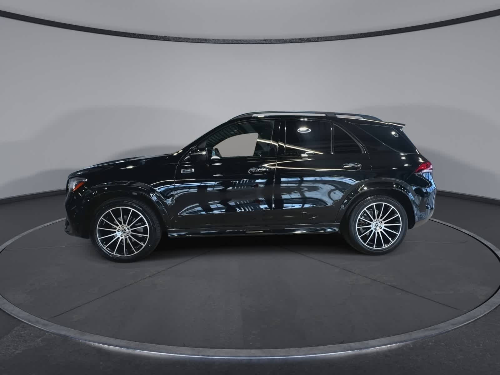 Thumbnail: 2022 Mercedes-Benz GLE - 9