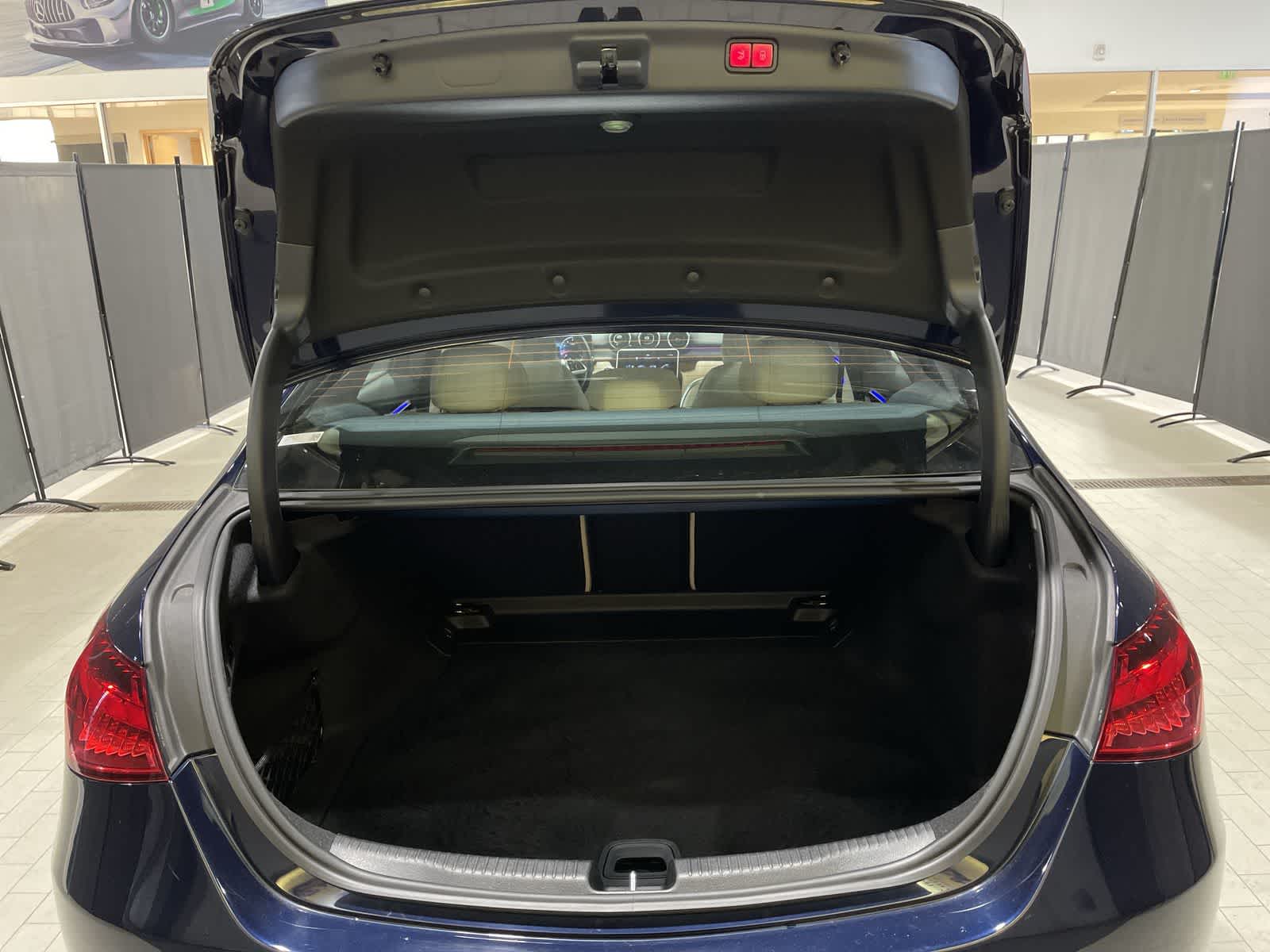 Thumbnail: 2023 Mercedes-Benz C-Class - 31