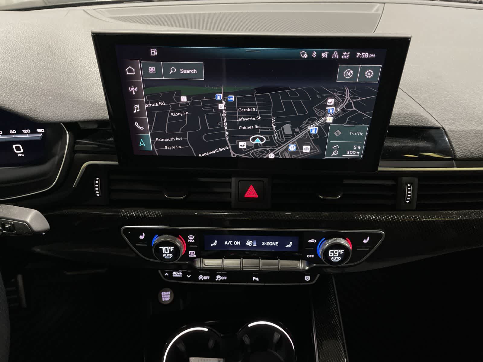 Thumbnail: 2022 Audi S5 - 28