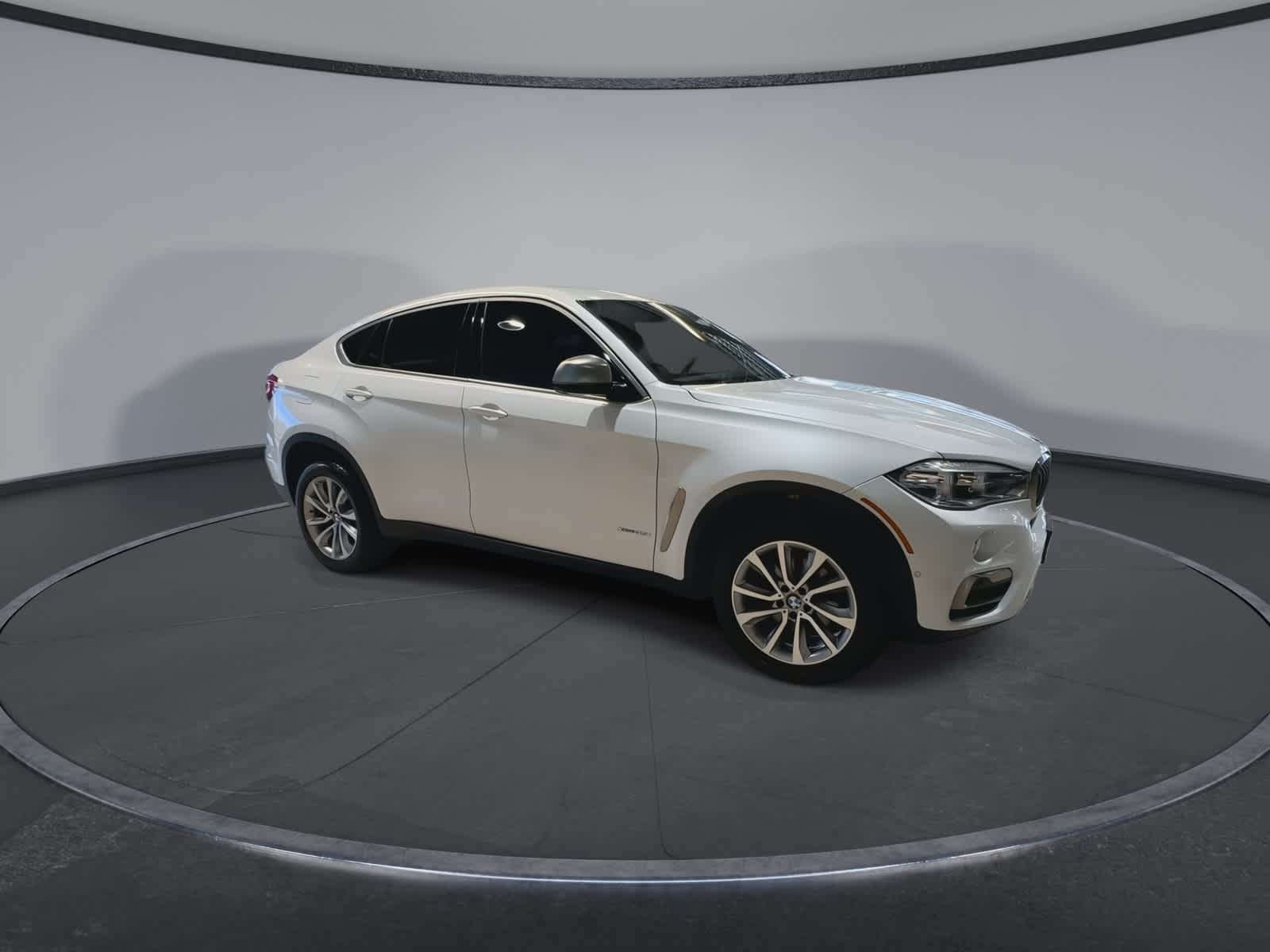 Thumbnail: 2019 BMW X6 - 2