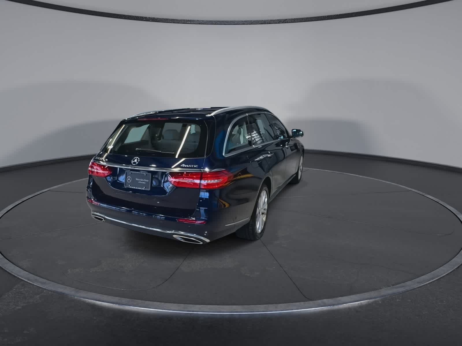 Thumbnail: 2019 Mercedes-Benz E-Class - 11