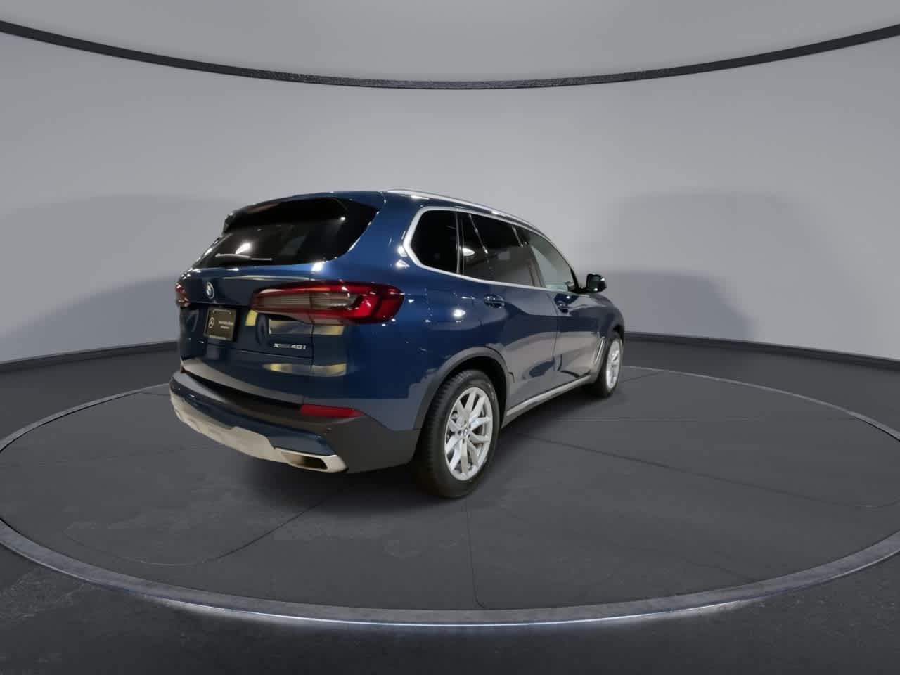 Thumbnail: 2023 BMW X5 - 12