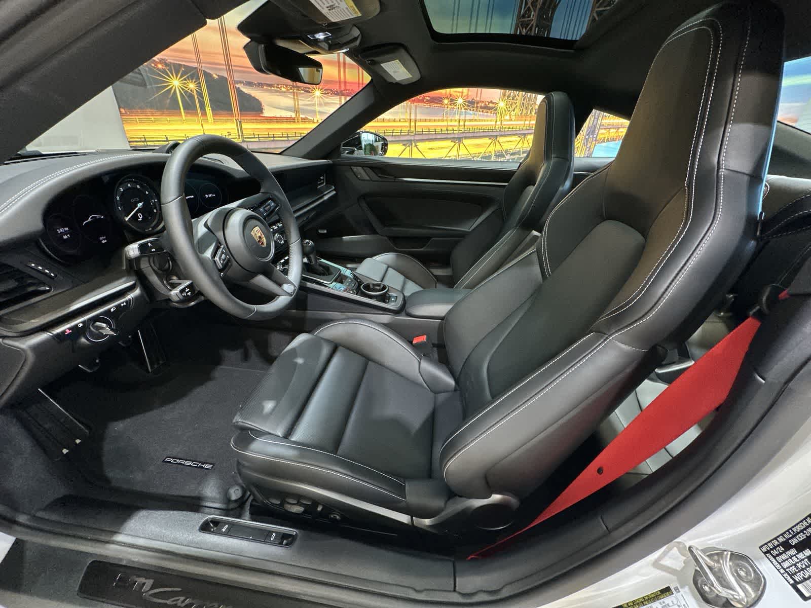 Thumbnail: 2024 Porsche 911 - 14