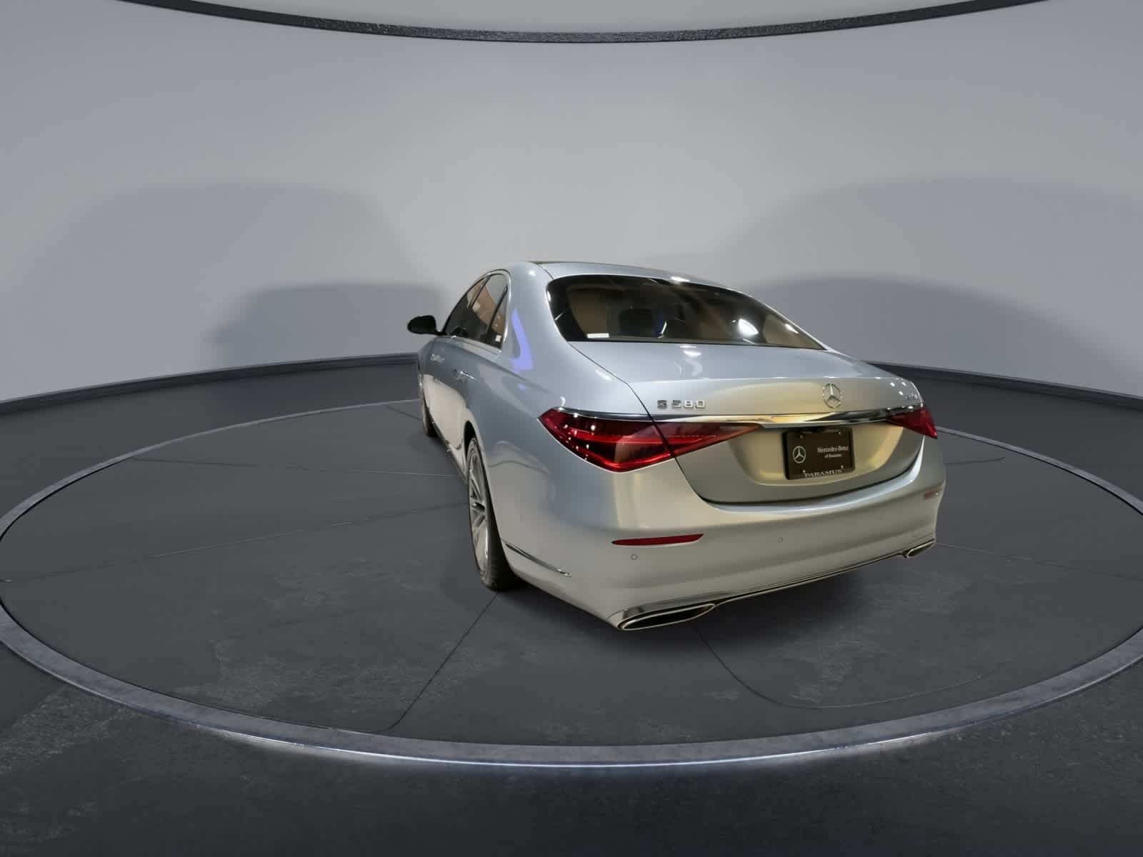 Thumbnail: 2021 Mercedes-Benz S-Class - 9