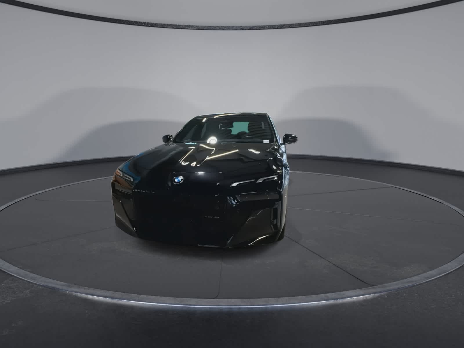 Thumbnail: 2023 BMW 7 Series - 4